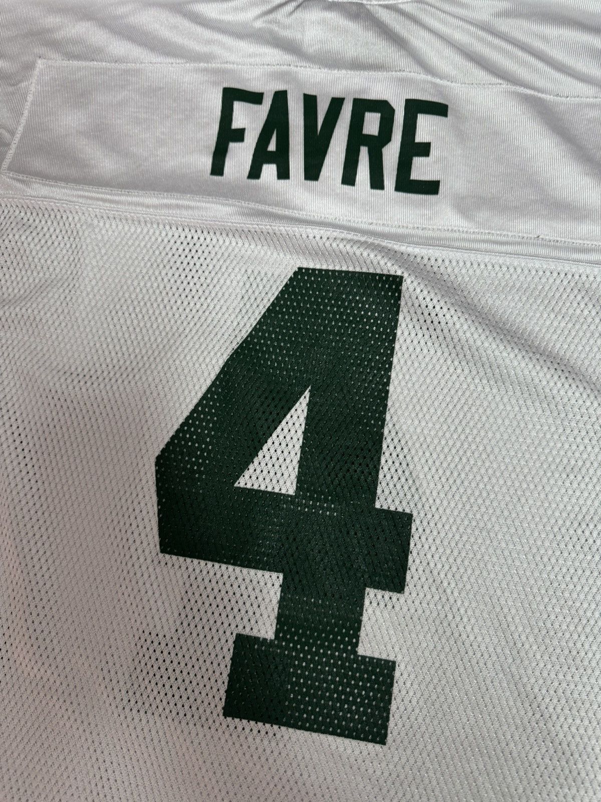 Reebok Brett Favre #4 Green Bay Packers NFL Alternate Away Jersey Size US L / EU 52-54 / 3 - 7 Thumbnail