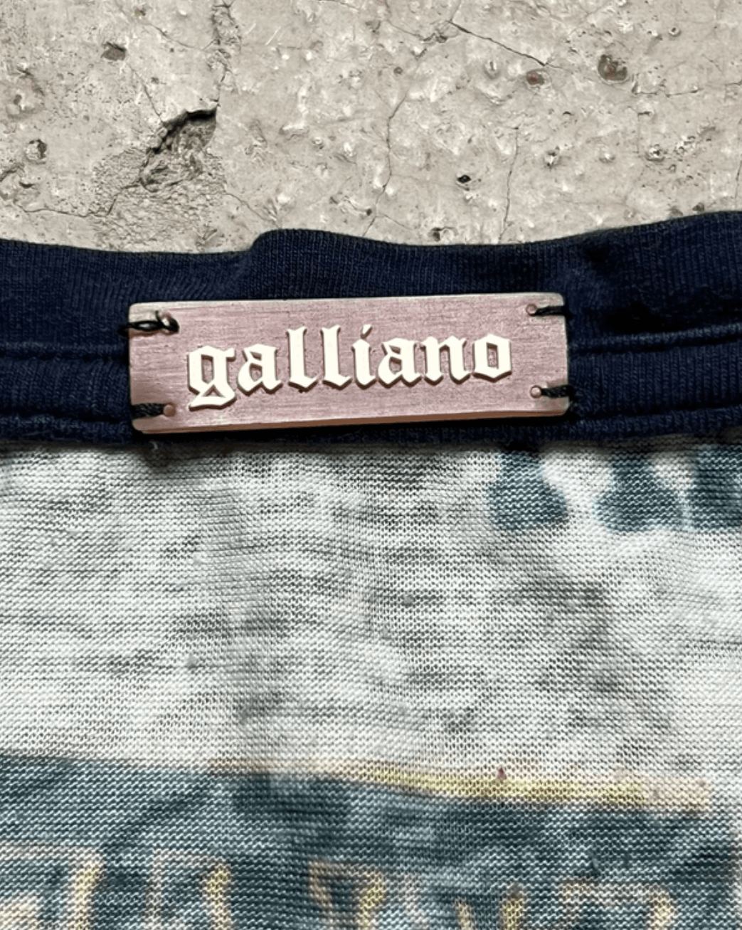 John Galliano 00s Vintage John Galliano Gazette womens tshirt Size M / US 6-8 / IT 42-44 - 4 Thumbnail