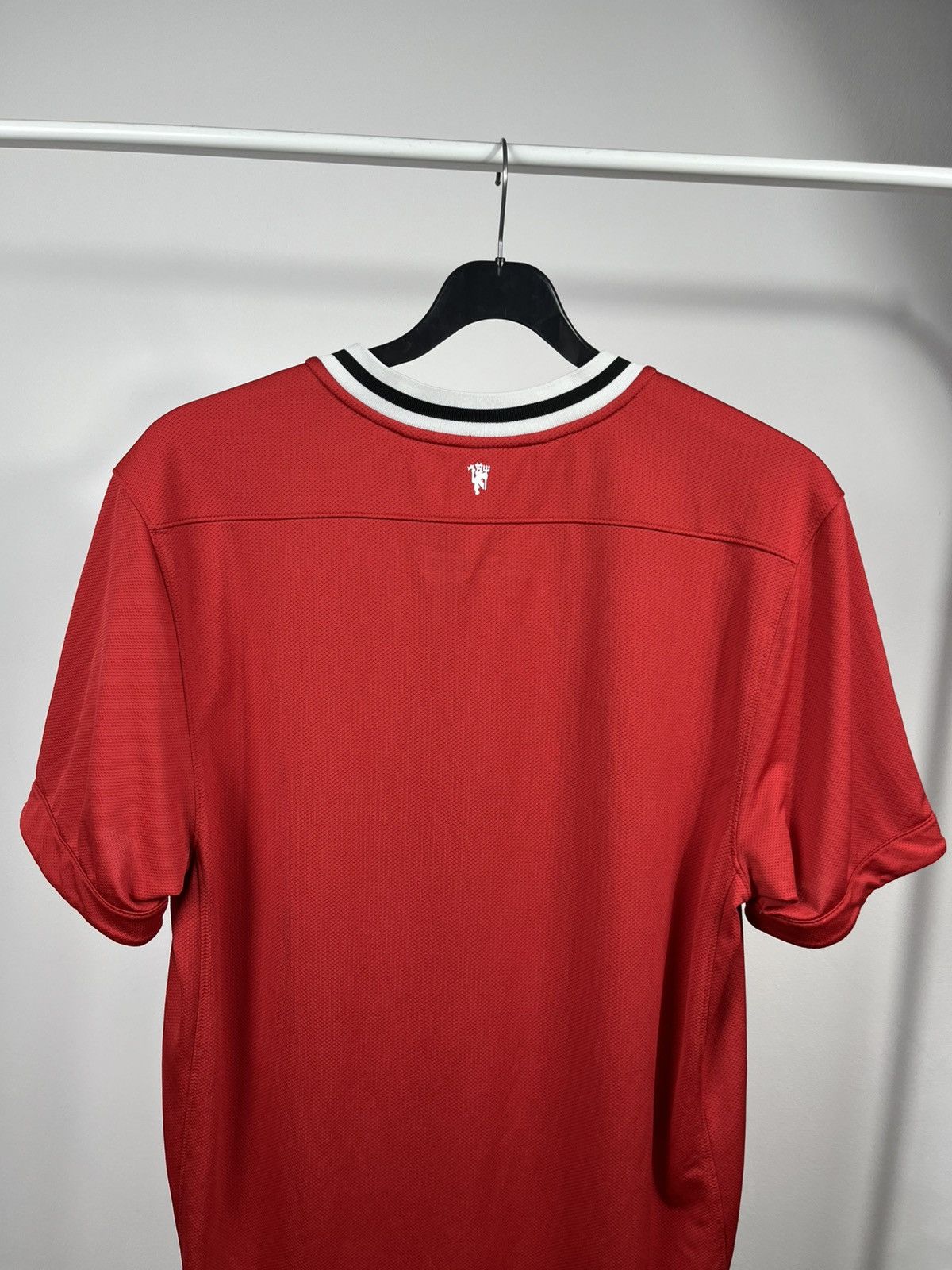 Nike Manchester United Nike Home Jersey 2011 Red AON Dri Fit Size US L / EU 52-54 / 3 - 12 Thumbnail