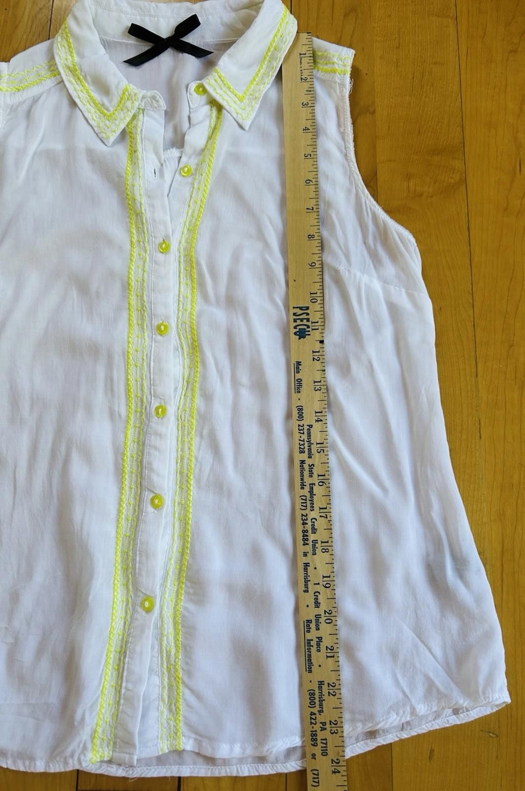 Other Ali & Kris Sleeveless Top Embroidered 100% Rayon Coquette Size L / US 10 / IT 46 - 8 Thumbnail