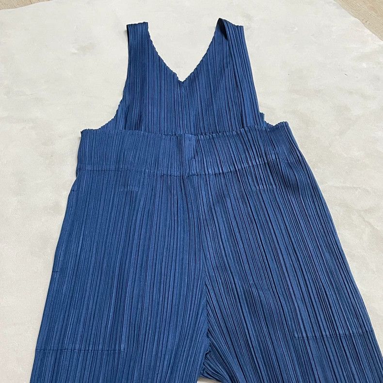 Issey Miyake Issey Miyake size:4 Blue pleated trousers Size 23" - 4 Thumbnail