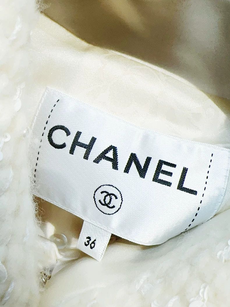 Chanel Chanel 18A Early Autumn High-end Handicraft Hamburger Seri Size XS / US 0-2 / IT 36-38 - 7 Thumbnail