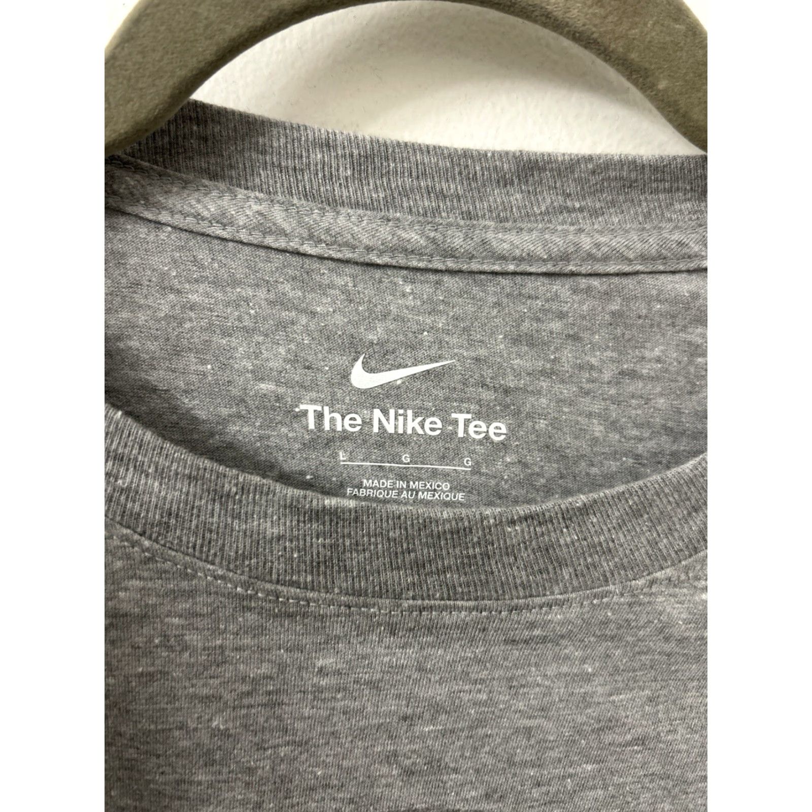 Nike Nike College Shirt Mens L Gray Kentucky Wildcats Basketball L/S FN6398-063 NWT Size US L / EU 52-54 / 3 - 7 Thumbnail