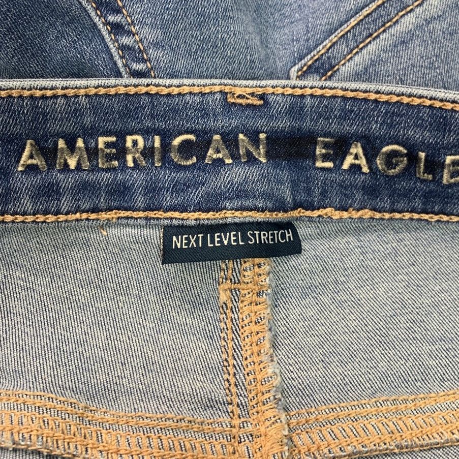 American Eagle Outfitters New American Eagle Womens Size 2 Stretch Midi Jean Shorts Size 26" / US 2 / IT 38 - 3 Thumbnail