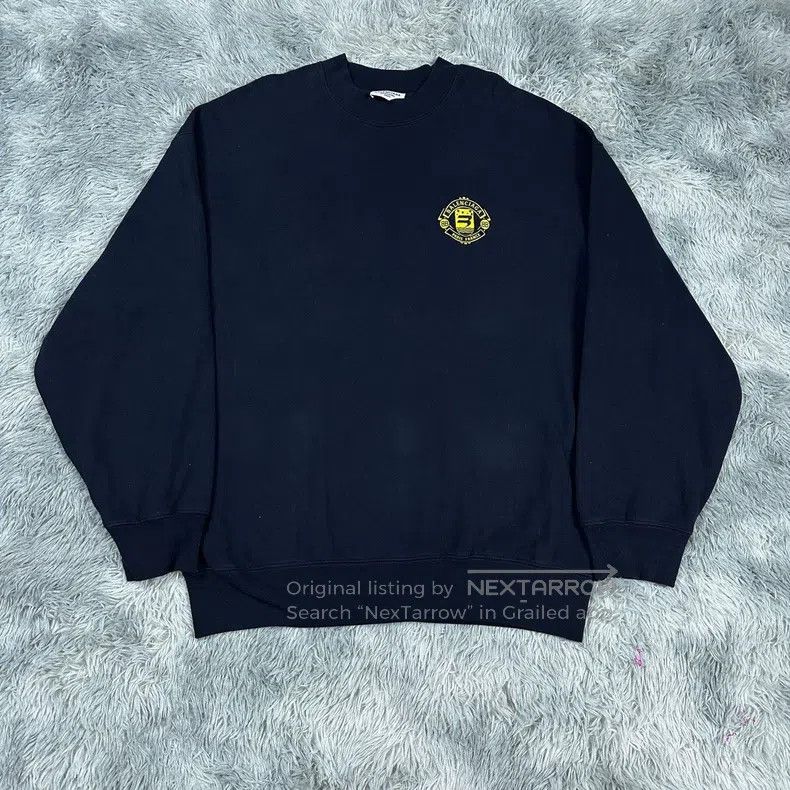 Balenciaga Balenciaga Manchester United Embroidered Logo Hoodie - XS Size US XS / EU 42 / 0 - 1 Thumbnail