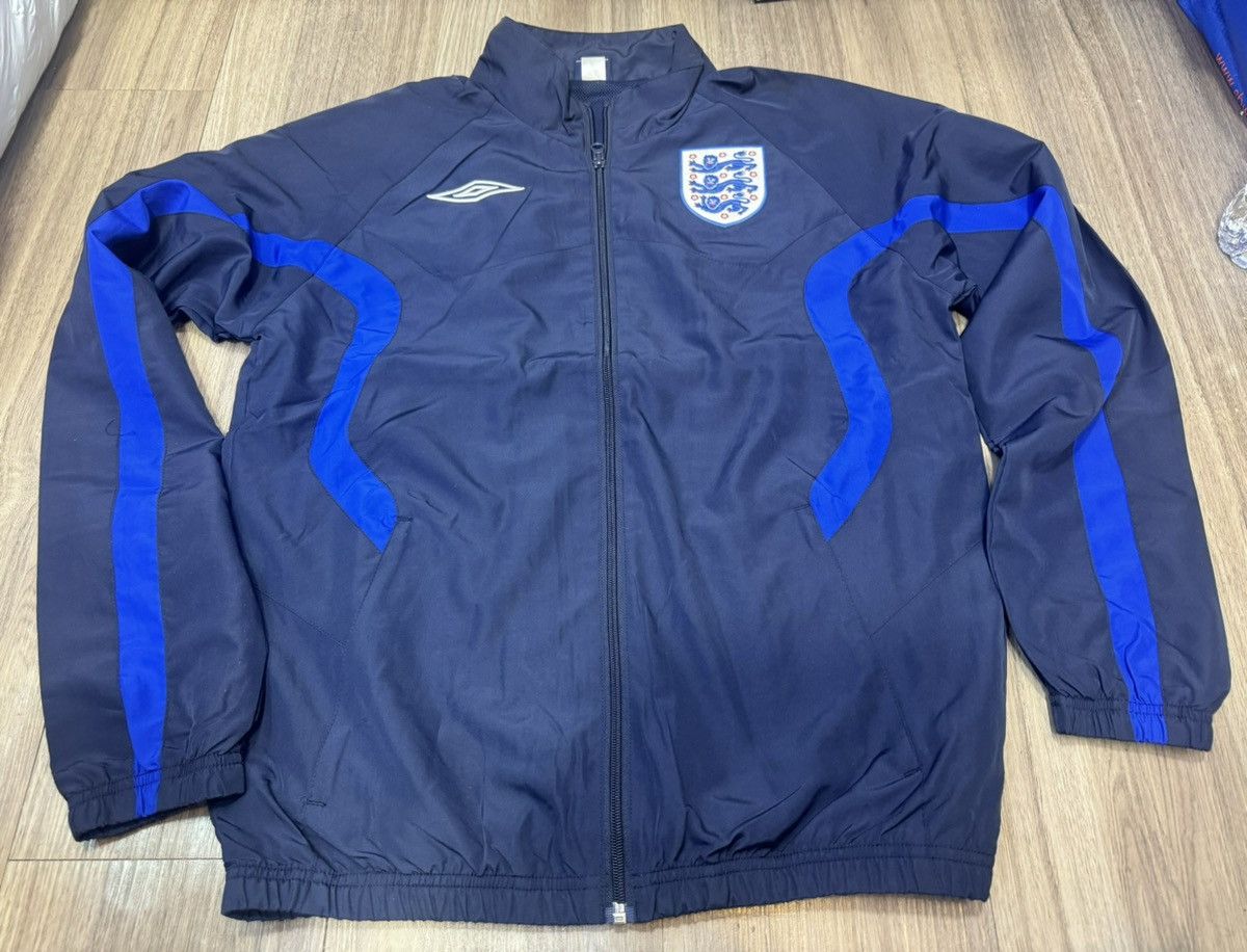Umbro England 2010s umbro training jacket Size US L / EU 52-54 / 3 - 1 Thumbnail