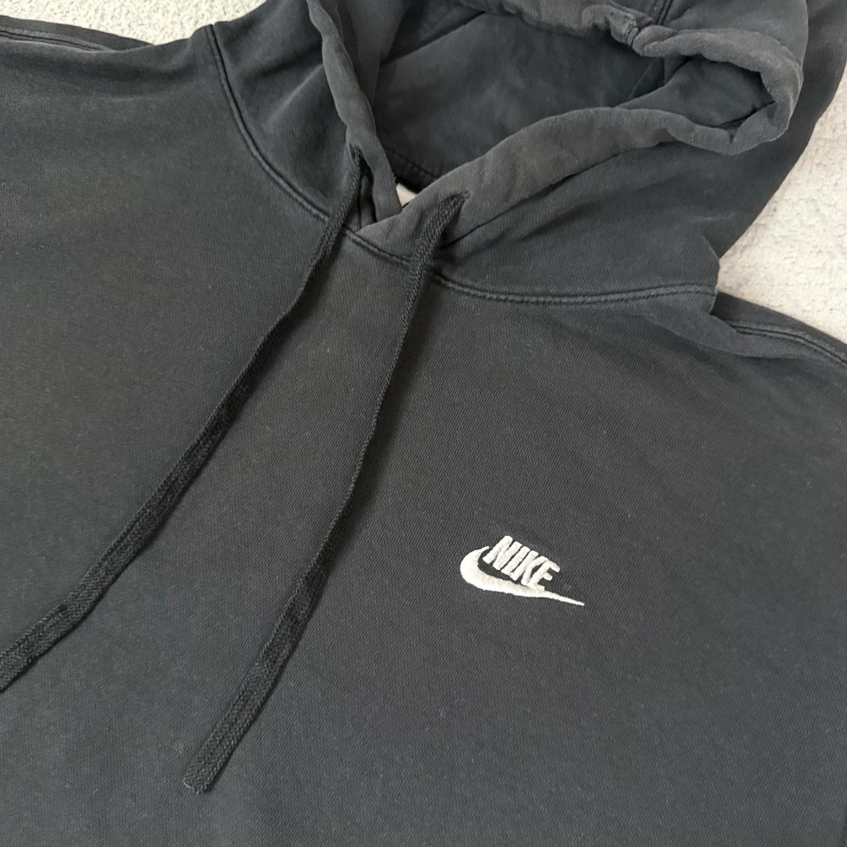 Nike Nike Hoodie Mens XL Black Regular Fit Sportswear Logo Pockets Hooded Fleece Sweatshirt Size US XL / EU 56 / 4 - 3 Thumbnail