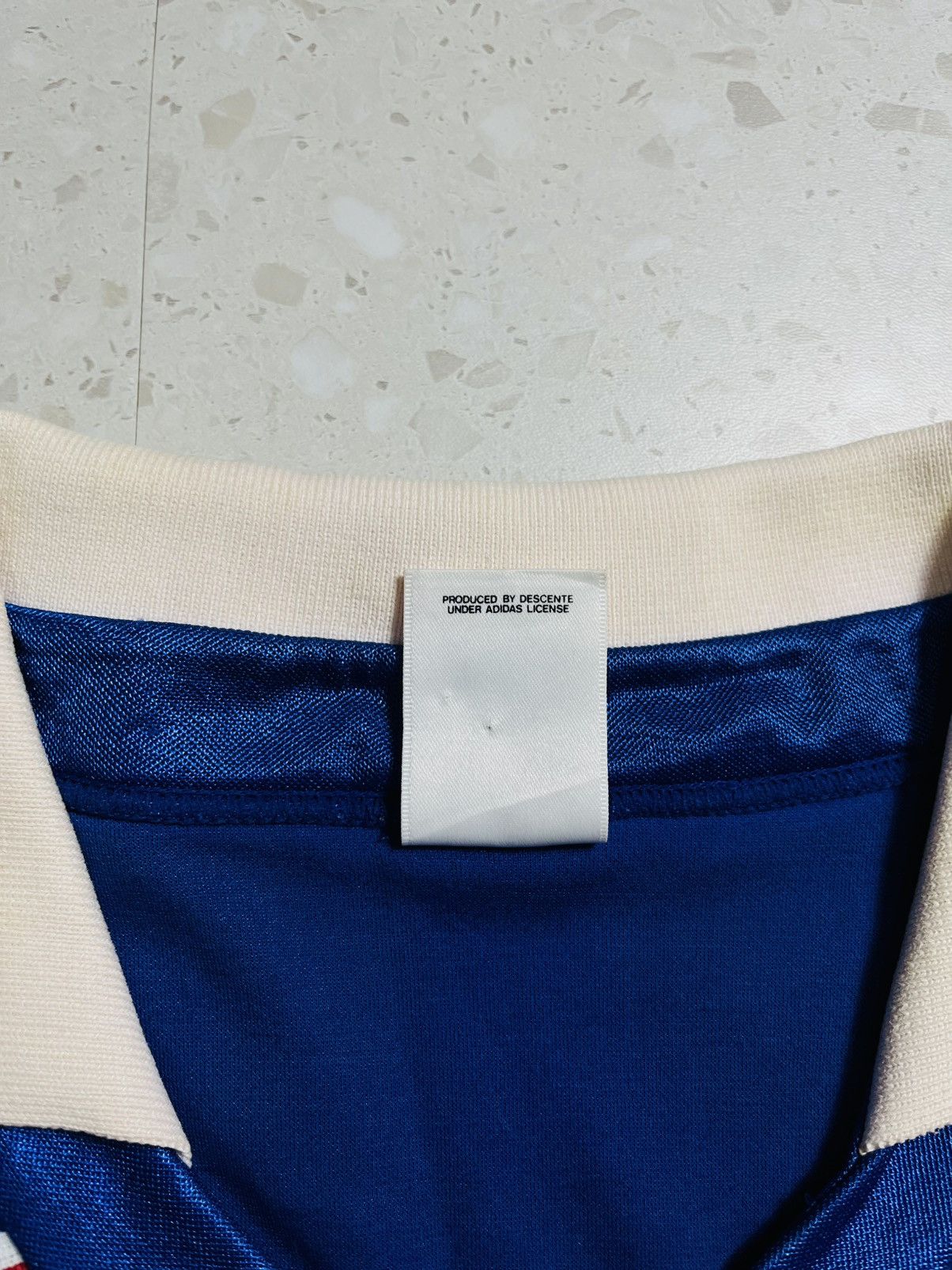 Adidas Vintage 1986 Adidas tamplate France jersey Size US M / EU 48-50 / 2 - 4 Thumbnail