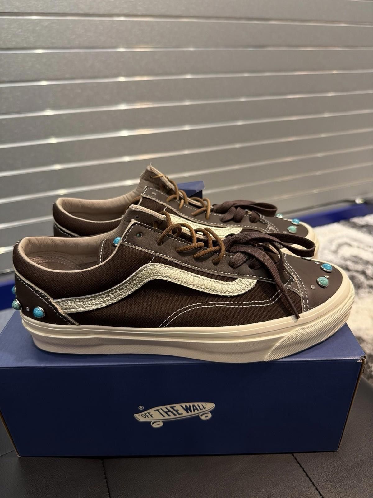 Vans Size 9 - Vans LX Old Skool 36 Gemstone Mushroom Mocha Size US 9 / EU 42 - 1 Thumbnail
