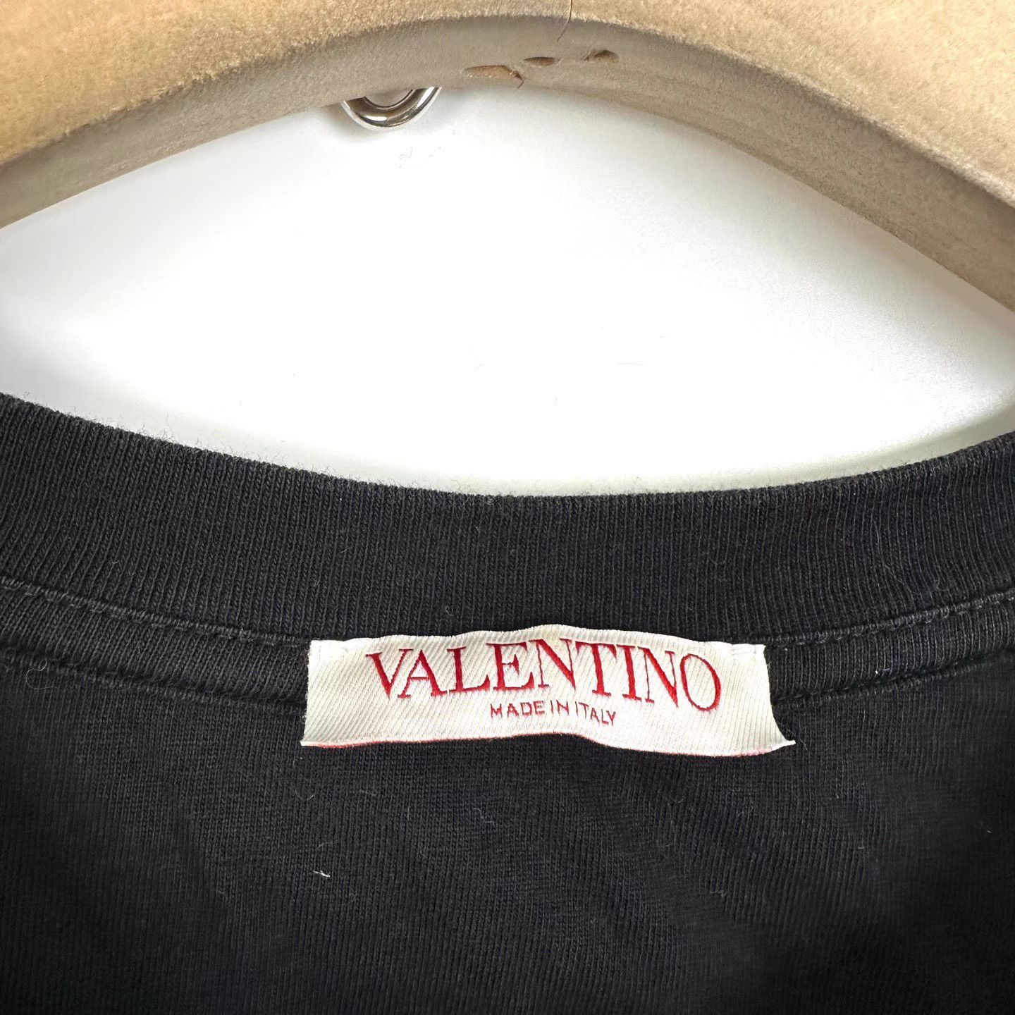 Valentino Valentino Men's Black Embroidered Logo Short Sleeve K12 Size US L / EU 52-54 / 3 - 5 Thumbnail