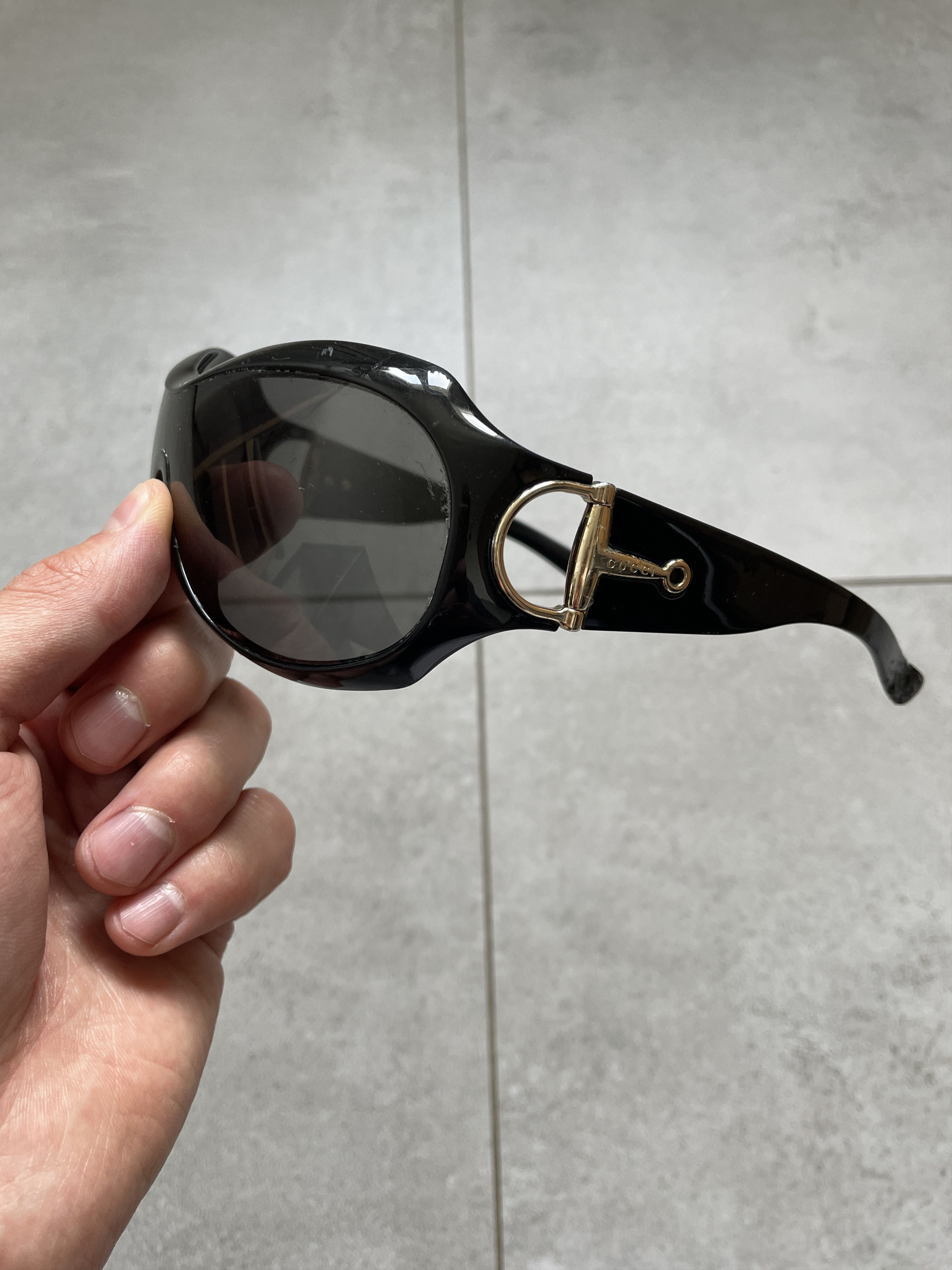 小物 GUCCI horse bit sunglasses archive Y2K GUCCI horse bit sunglasses archive Y2K - メルカリ