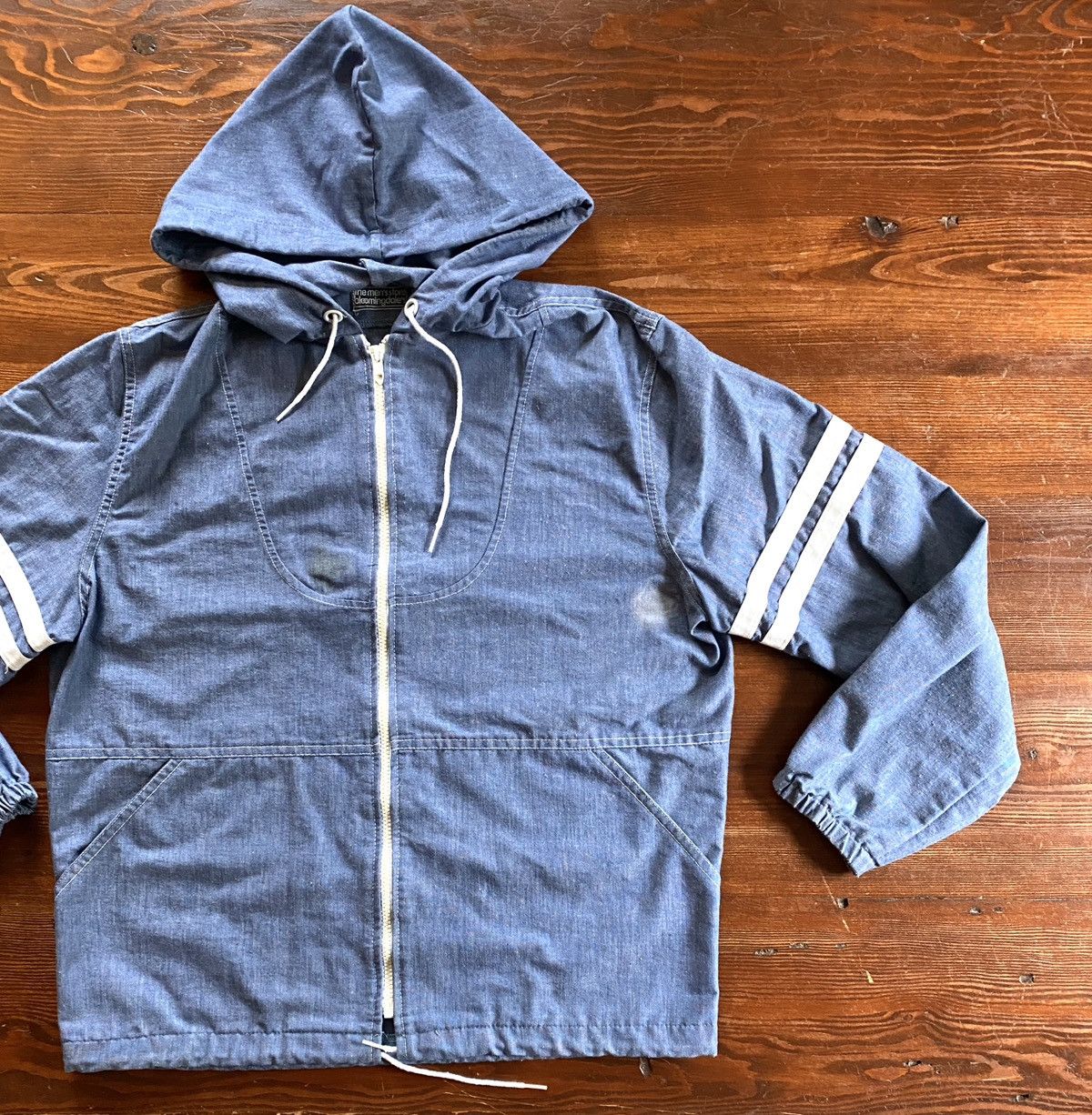 Bloomingdale's Vintage 80’s Bloomingdale’s Blue Full Zip Light Hood Jacket Size US S / EU 44-46 / 1 - 1 Thumbnail