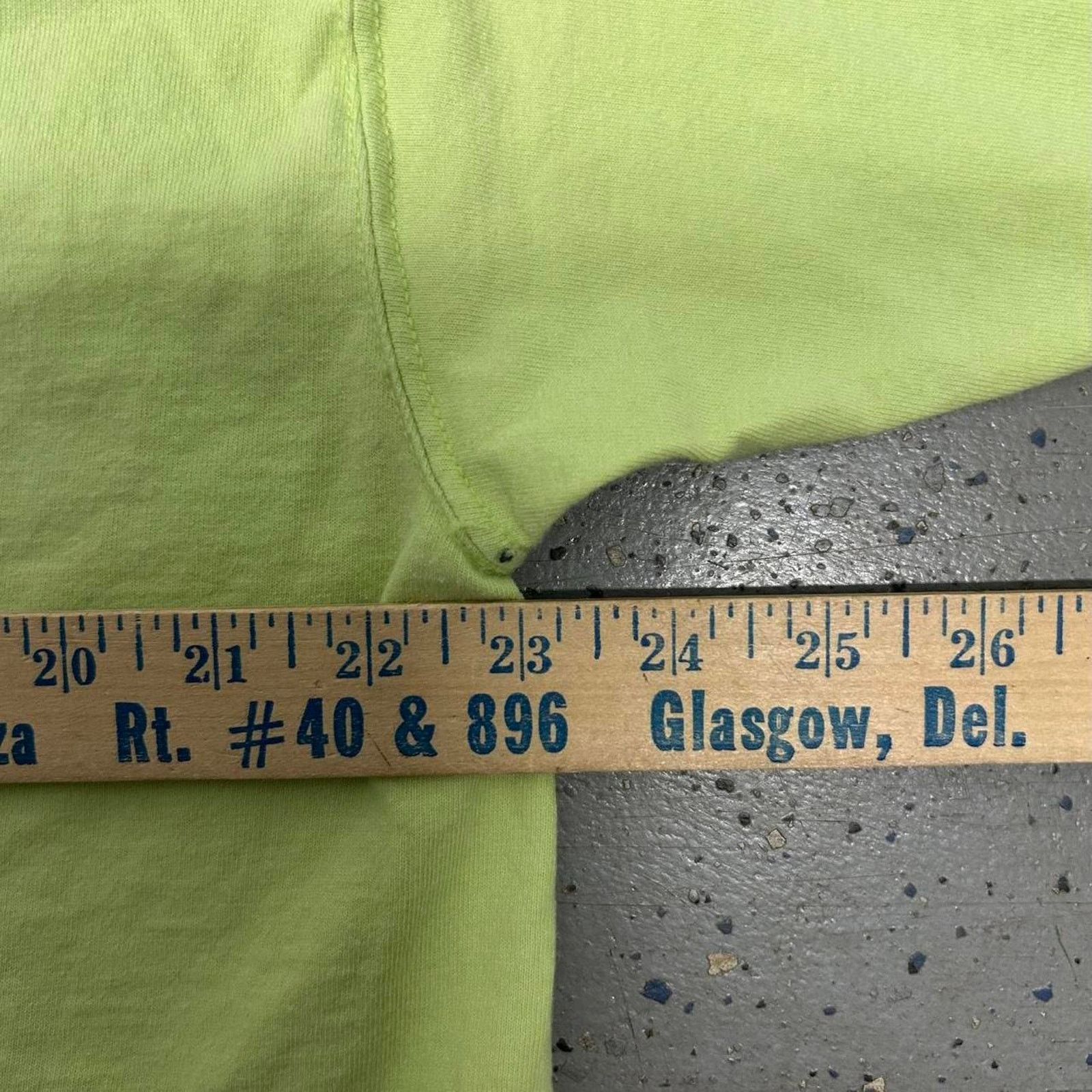 Fruit Of The Loom VTG Willie Nelson whiskey River t-shirt Size US XL / EU 56 / 4 - 4 Thumbnail