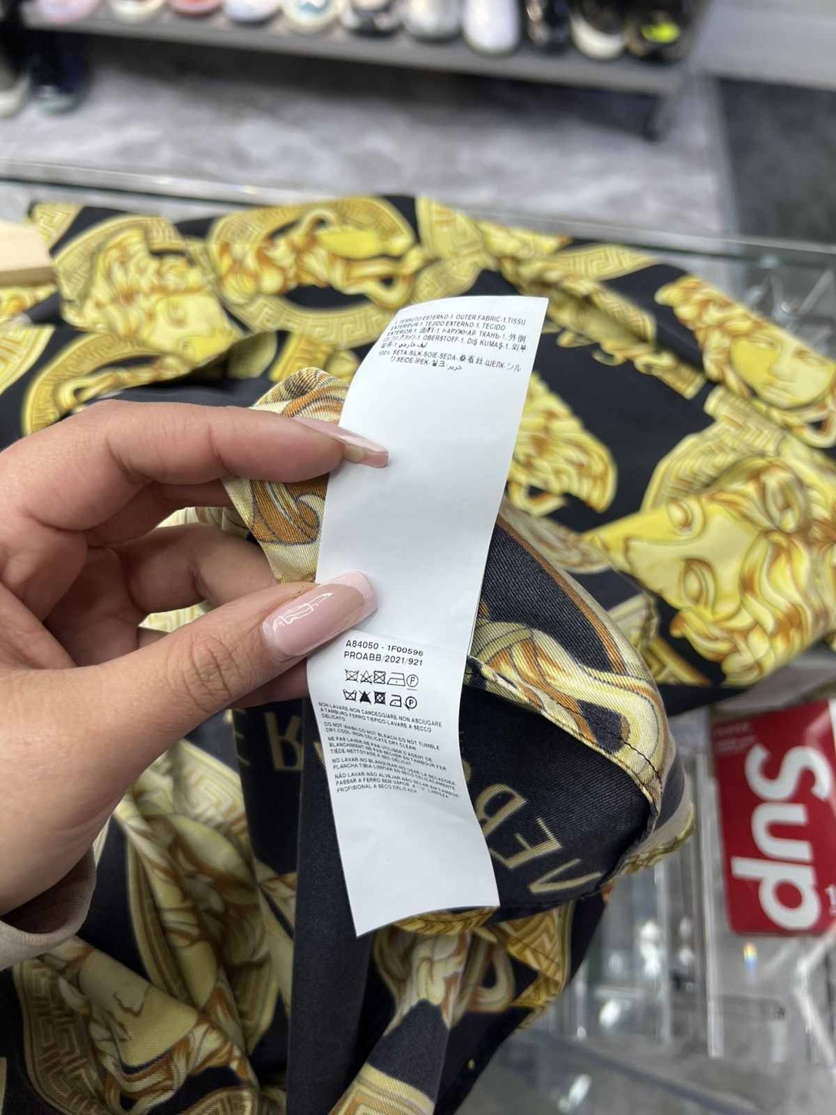 Versace Versace Madusa Print Long Sleeve Button Up Size US XS / EU 42 / 0 - 10 Thumbnail
