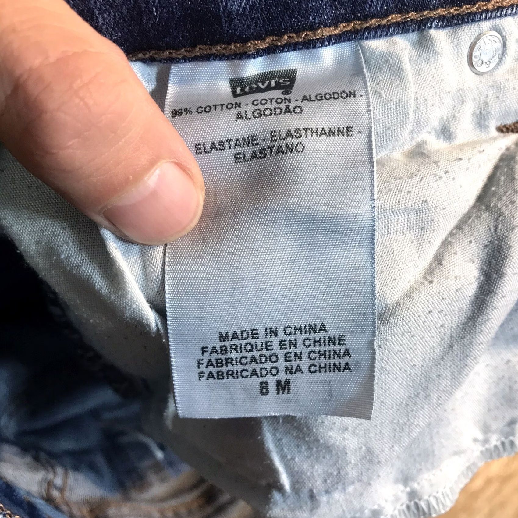Levi's VINTAGE Levis Shorts Womens Regular 8 Blue Denim 515 Cut-Off Frayed Hems Zip Fly Easy Care 5-Pocket Size 30" / US 8 / IT 44 - 4 Thumbnail