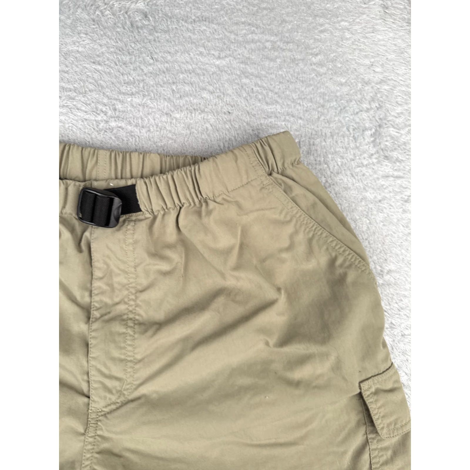 The North Face The North Face Shorts Mens Medium Beige Cargo 100% Nylon Stowable 8" READ Size US 31 - 5 Thumbnail
