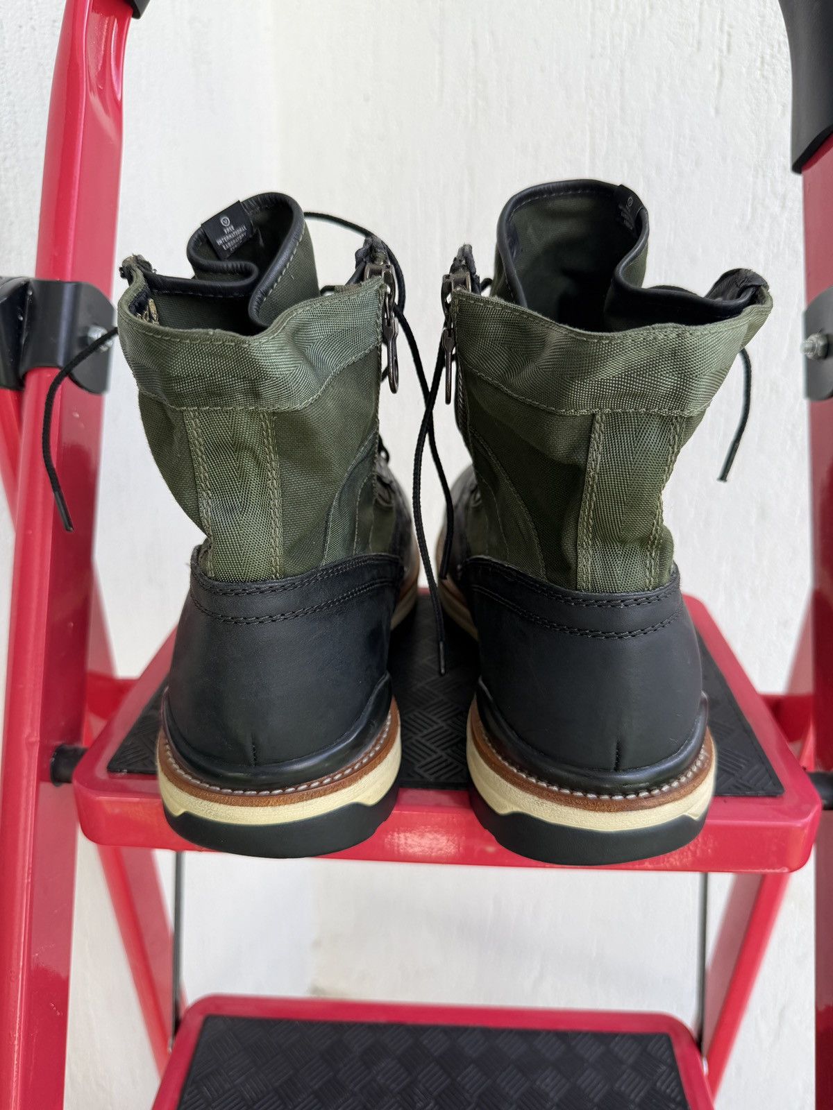 Visvim Khaki (olive) 7Holes 73’folk boot Size US 10 / EU 43 - 19 Thumbnail