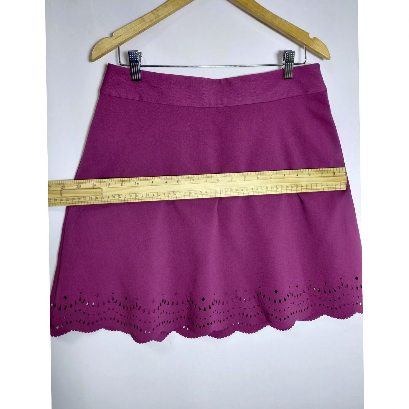 Loft LOFT Outlet Purple Skirt Solid Women Size 8 Mini Scalloped Hem Casual Workwear Spring Fall Womens Size 30" / US 8 / IT 44 - 5 Thumbnail
