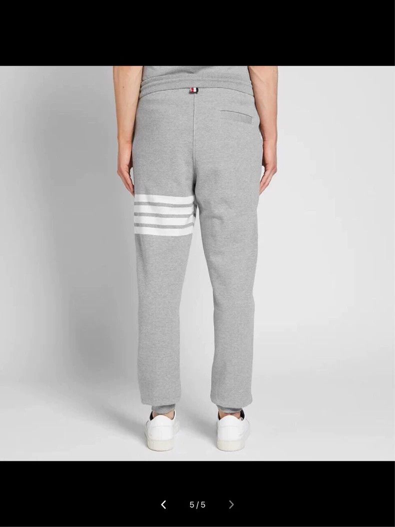 Thom Browne Thom Browne Size 0 Gray pure cotton, classic four-bar draw Size US 30 / EU 46 - 9 Thumbnail