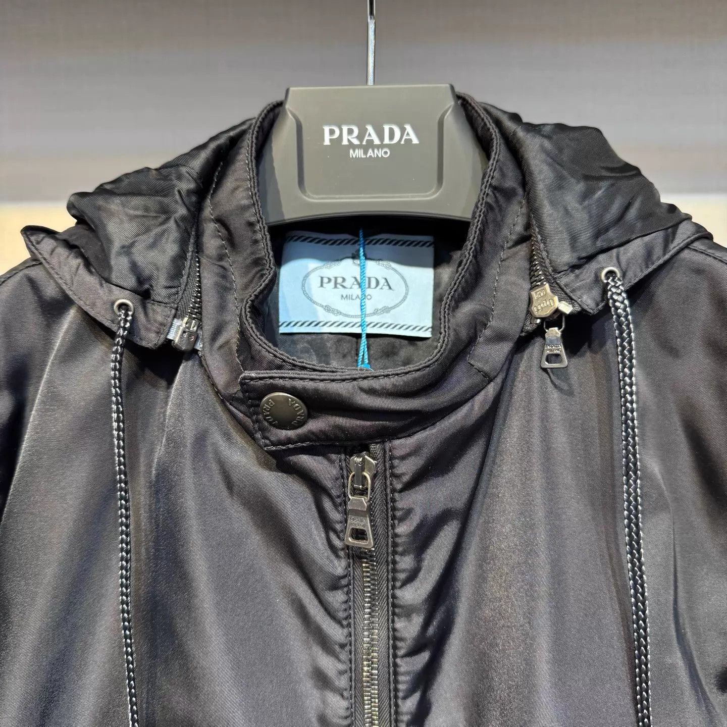 Prada PRADA Black Nylon Zipper Hooded Jacket Size 48 New Size US M / EU 48-50 / 2 - 3 Thumbnail