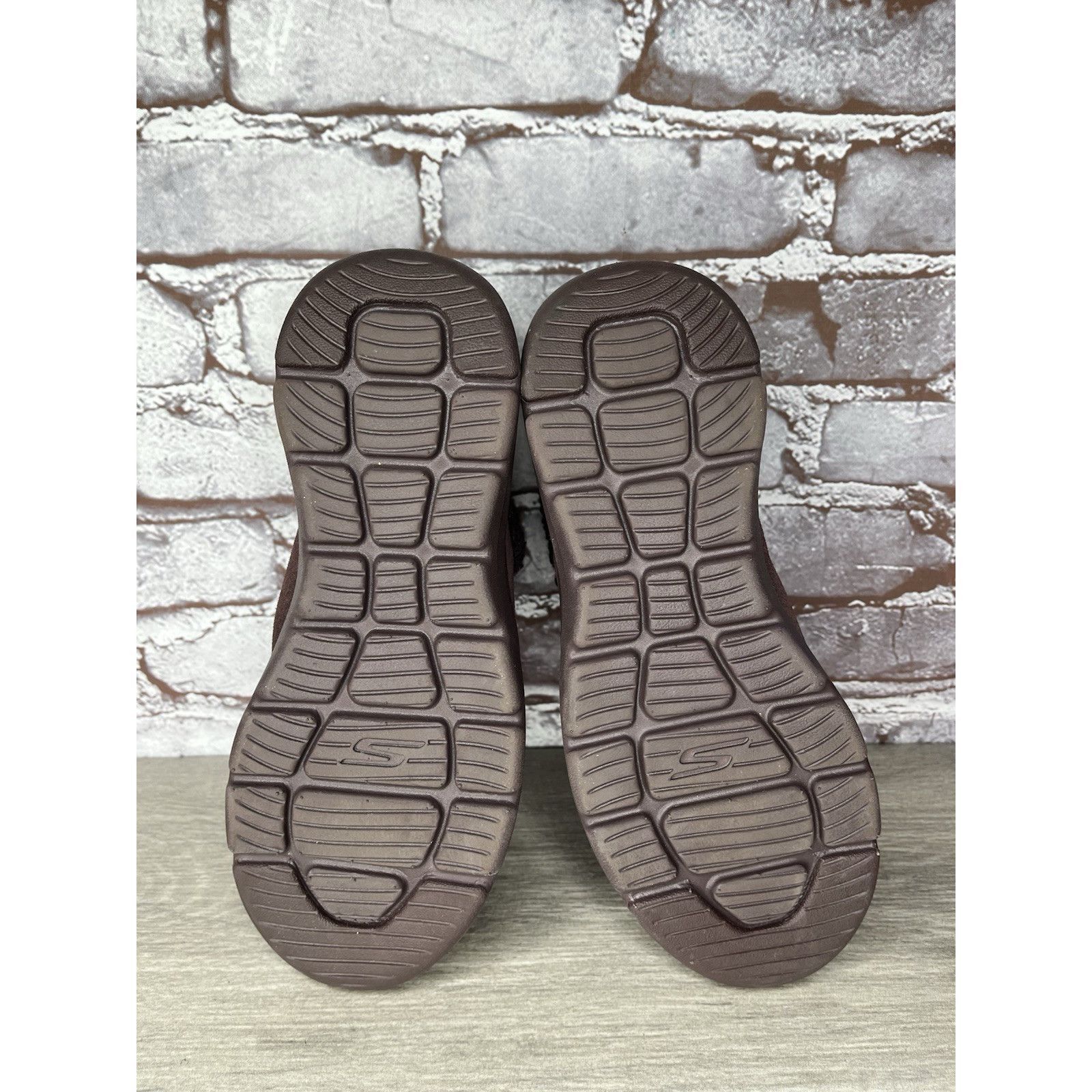 SKECHERS Skechers Glacial Ultra Millie Brown Suede Slip On Comfort Sh Size US 7.5 / IT 37.5 - 16 Thumbnail