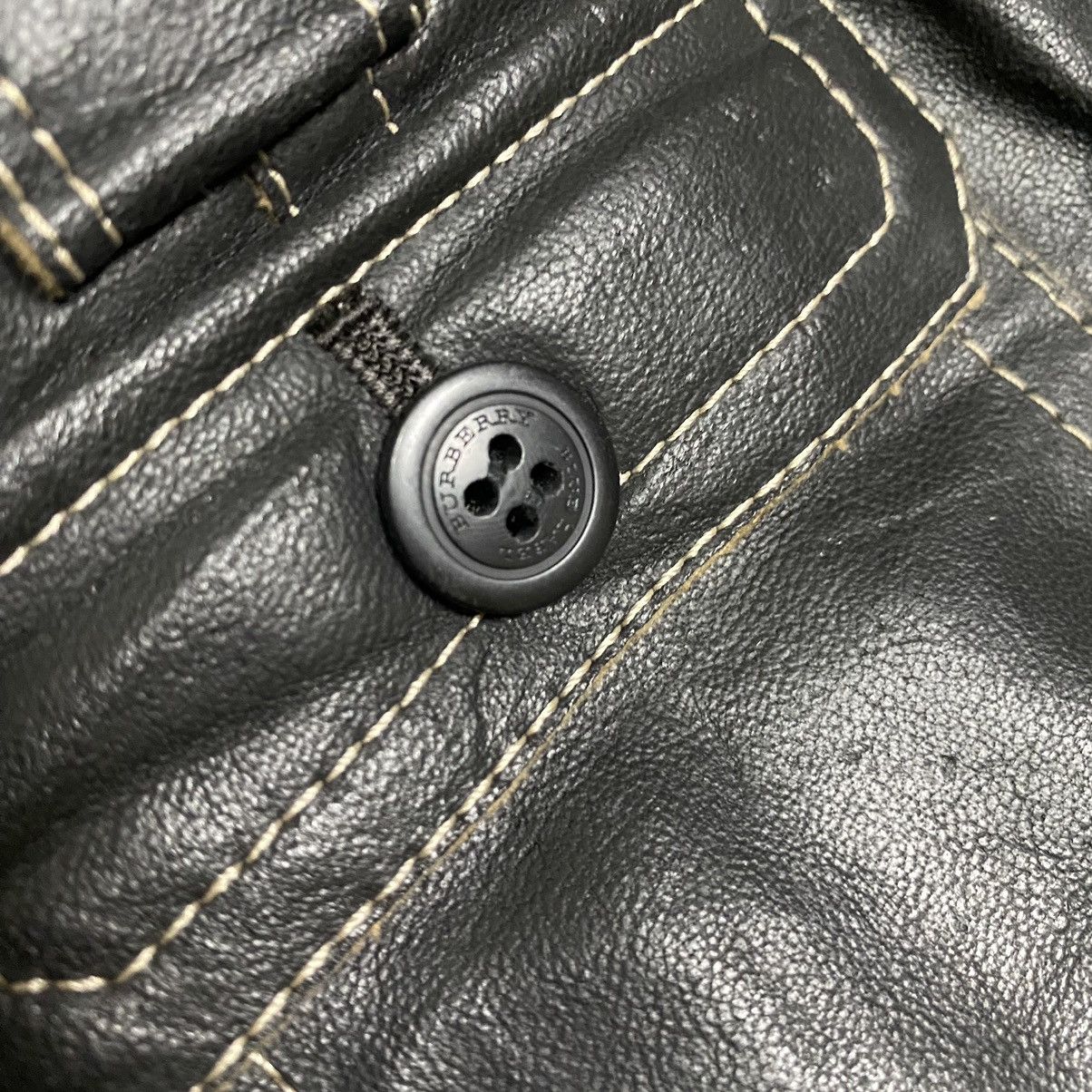 Burberry Buuberry blue label mini skirt syntetic leather Size 29" - 3 Thumbnail