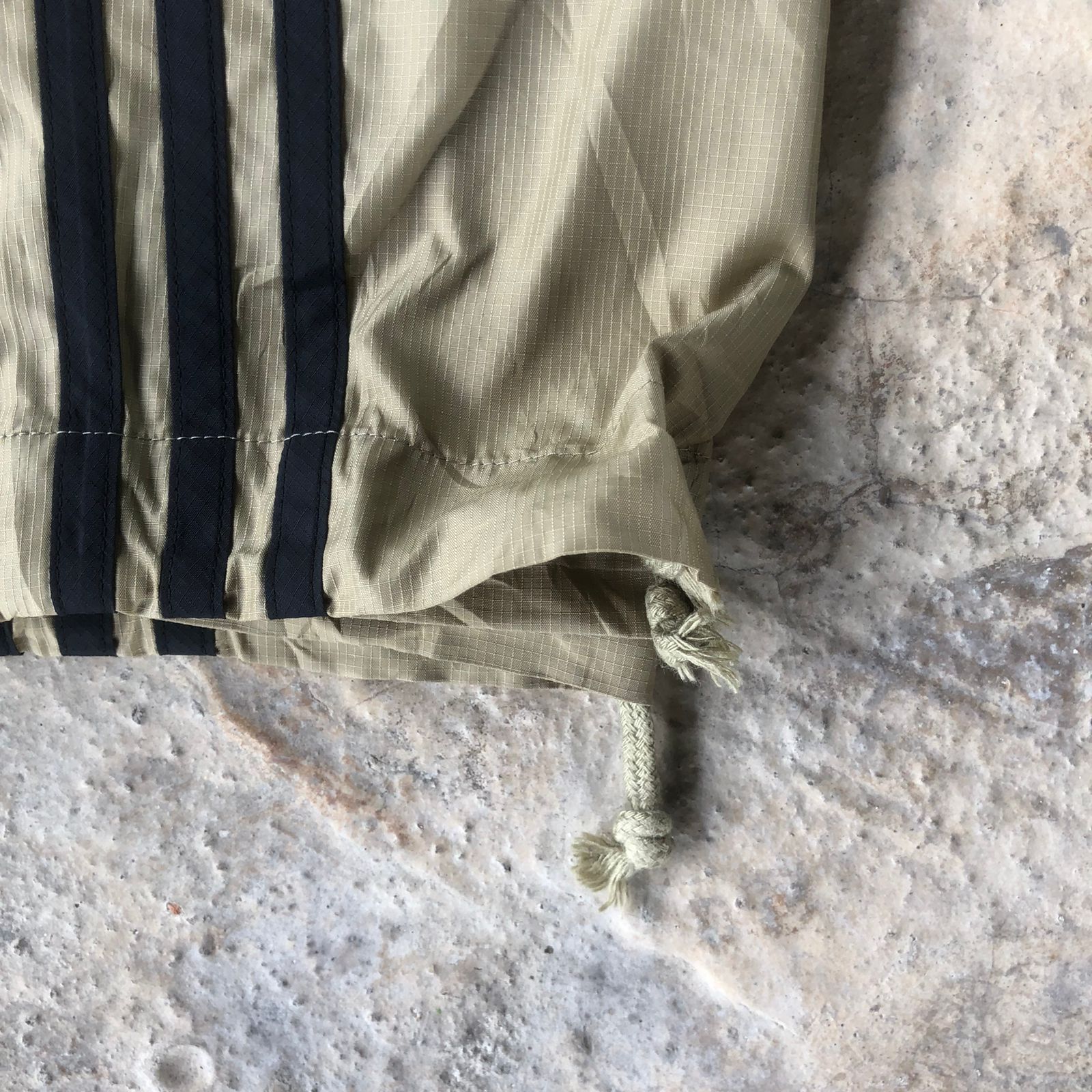 Adidas Y2k Adidas Trackpants Size US 31 - 9 Thumbnail