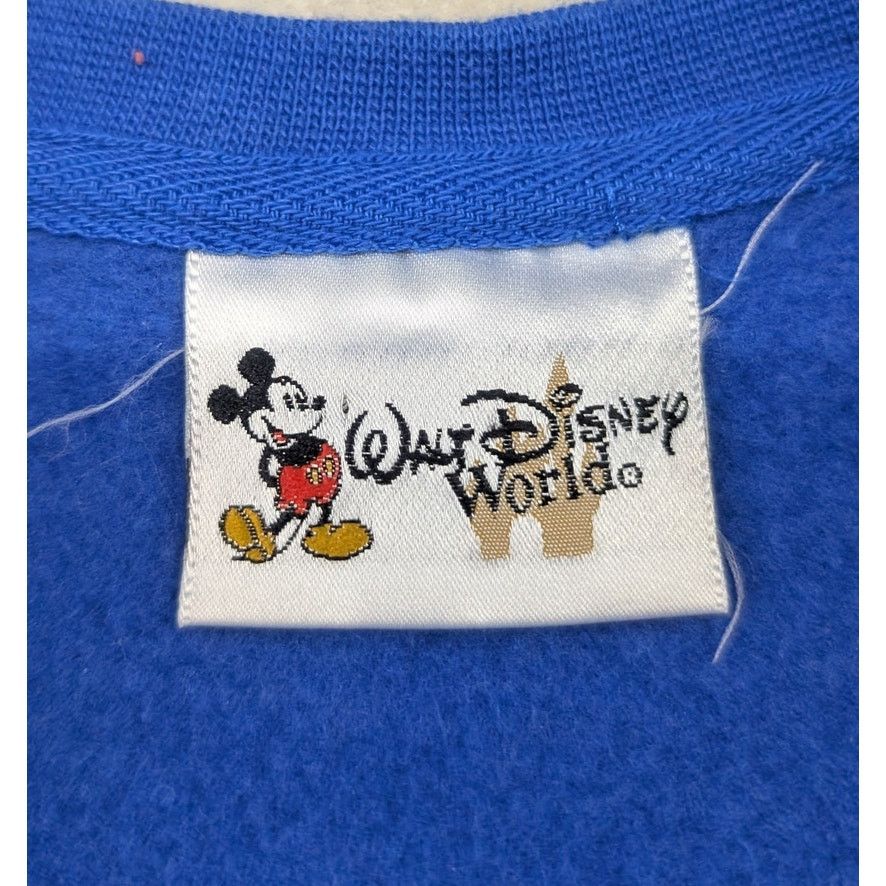 Disney × Vintage Vintage Disney "Where Magic Lives" Embroidered Blue sweater Size US L / EU 52-54 / 3 - 3 Thumbnail