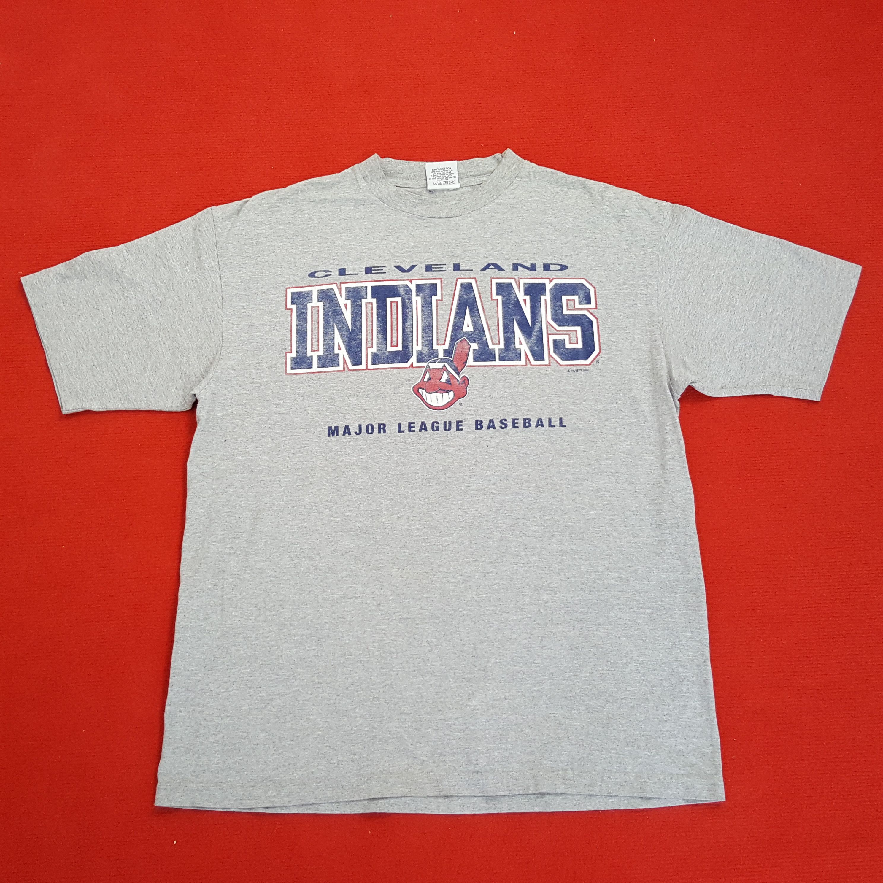 MLB × Vintage MLB Cleveland Indians Major League Baseball Vintage Tshirt Size US XL / EU 56 / 4 - 1 Thumbnail