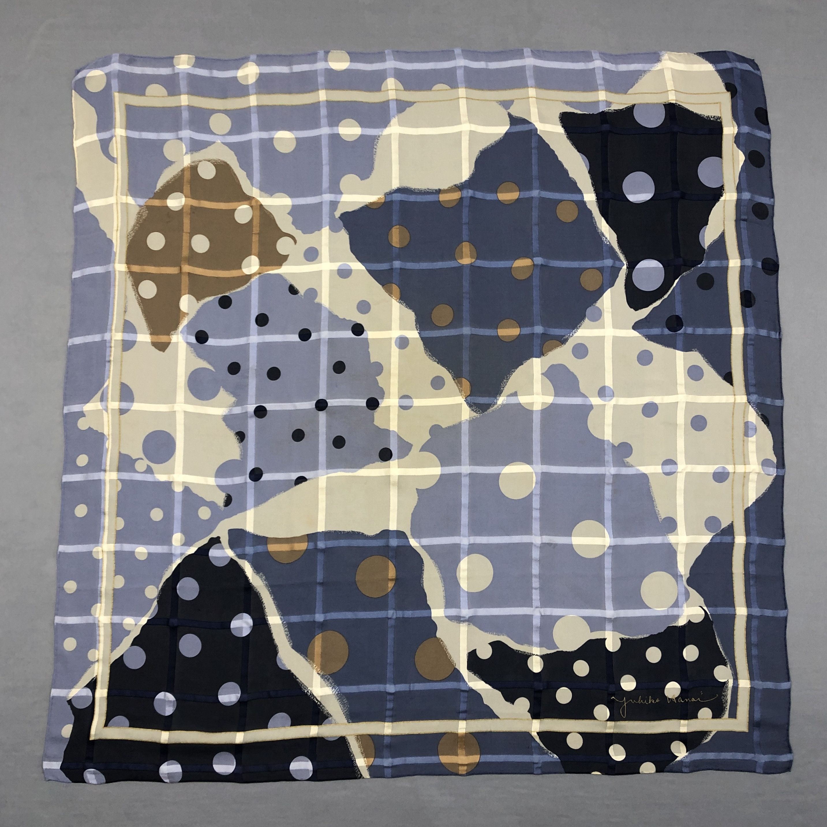 Japanese Brand Vintage Yukiko Hanai SILK Scarf Twill Stole Wraps Scarves Size ONE SIZE - 1 Thumbnail