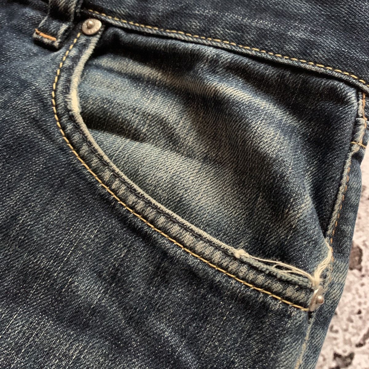 Hugo Boss Hugo Boss denim jeans distressed vintage Size US 34 / EU 50 - 5 Thumbnail