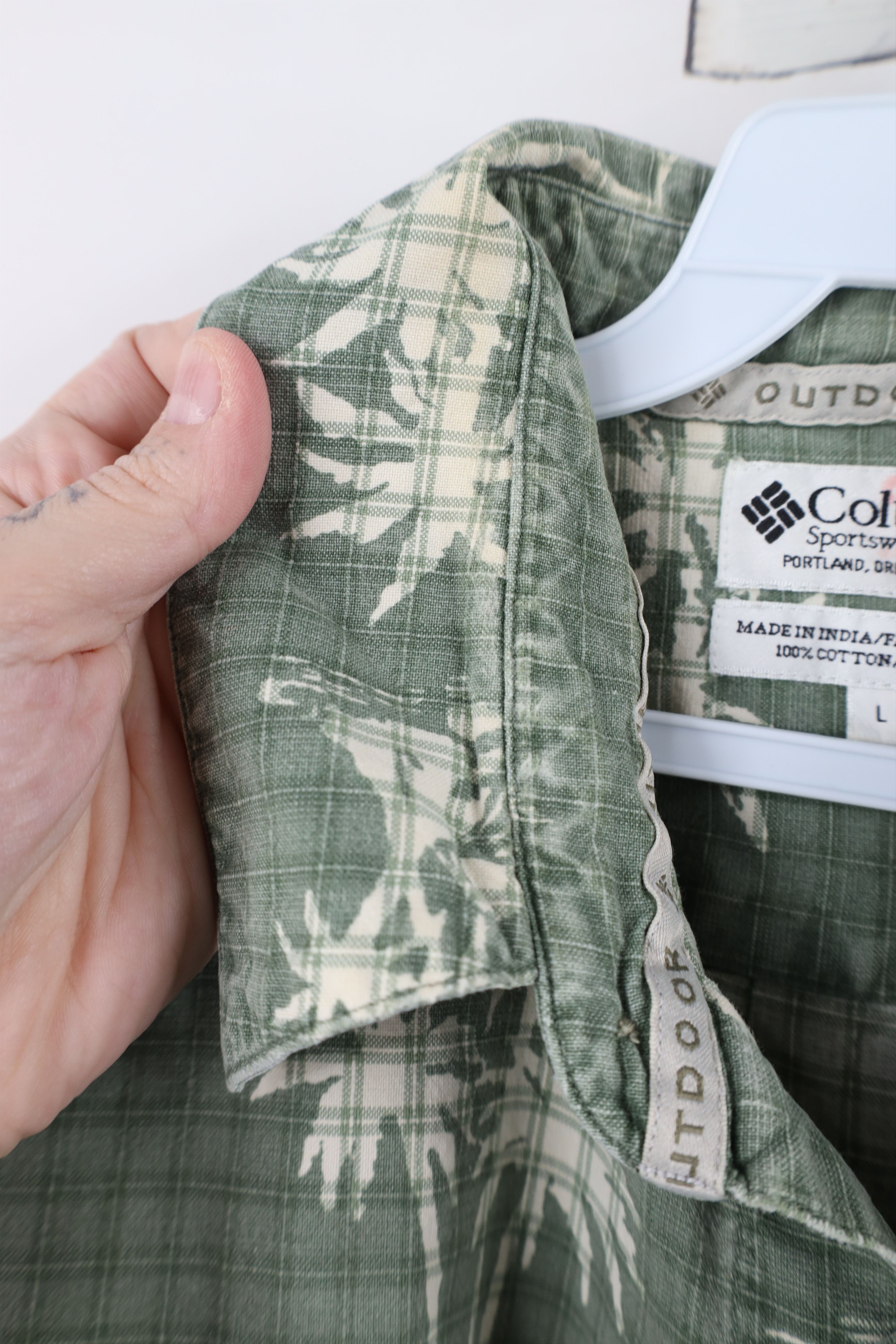 Columbia × Vintage Vintage Columbia Palm Tree Hawaiian Beach Button Shirt Size US L / EU 52-54 / 3 - 9 Thumbnail