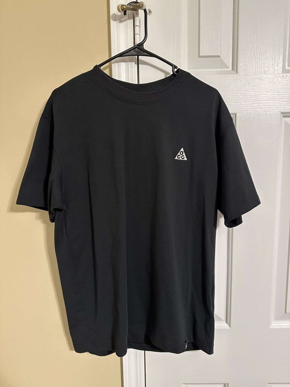 Nike ACG Nike ACG Logo Tee Size US S / EU 44-46 / 1 - 1 Thumbnail