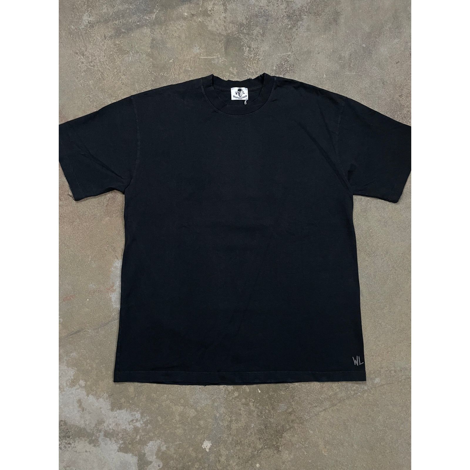 Warren Lotas Warren Lotas Tee Flaming Skull Faded Black Blue XXL New Size US XXL / EU 58 / 5 - 2 Thumbnail