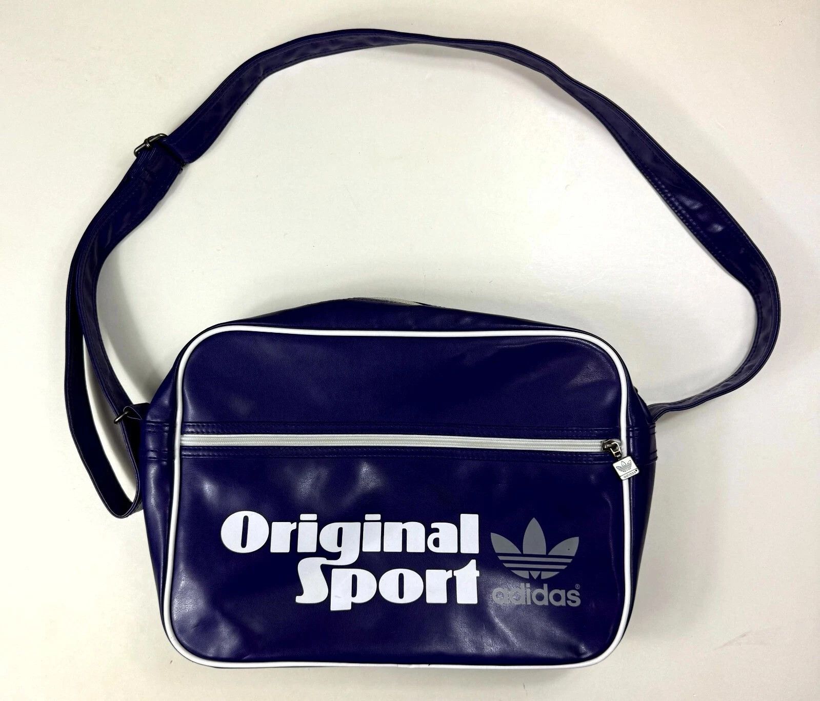 バッグ Vintage 80s adidas sling bag messenger Adidas Zx Messenger Bag Black Trefoil Logo Airliner Shoulder
