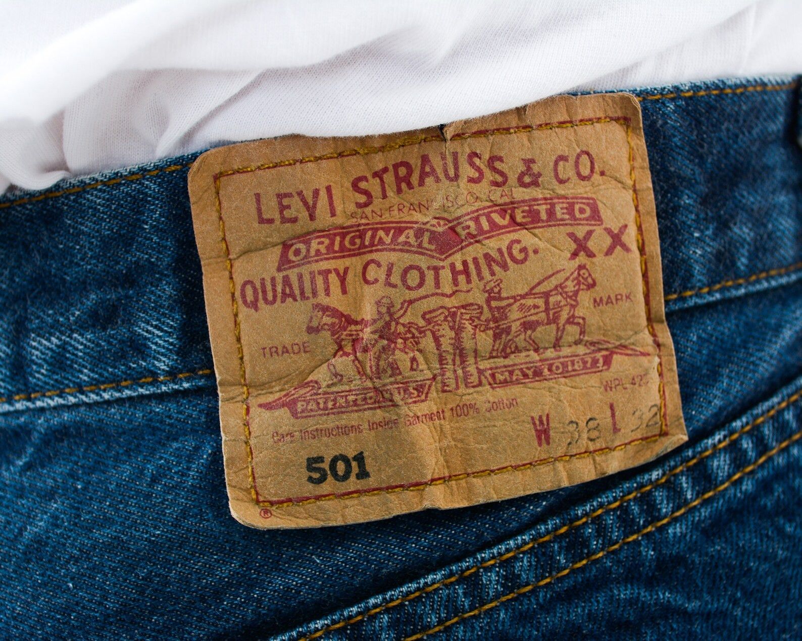 Levi's 501 Vintage 1998 08 Men's W38 L32 Jeans Denim pants trousers Size US 38 / EU 54 - 11 Thumbnail