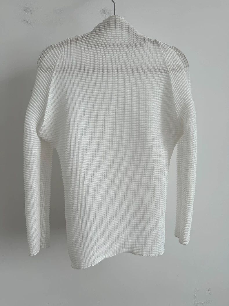Issey Miyake Issey Miyake size:2 White pleated long sleeves Size S / US 4 / IT 40 - 2 Thumbnail
