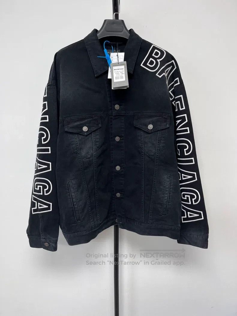 Balenciaga Balenciaga Logo Letter Printed Lapel Single-Breasted Long Size US M / EU 48-50 / 2 - 1 Thumbnail