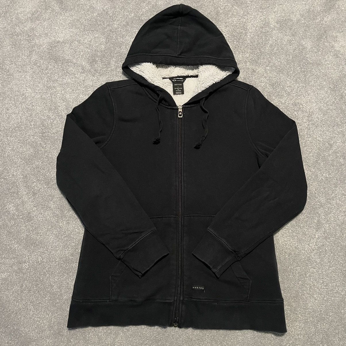 Oakley Streetwear Vintage Vintage Oakley Sherpa Fleece Lined Zip Up Small Logo Hoodie Grailed