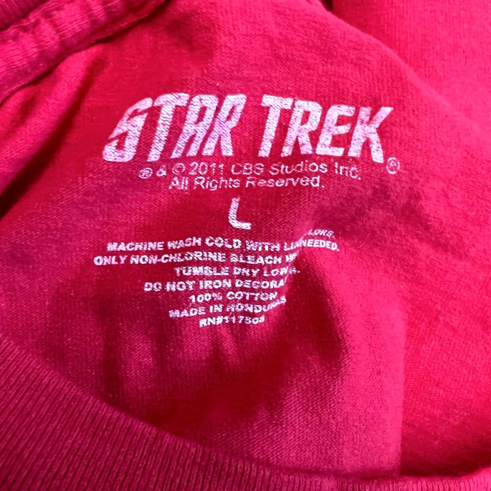 Vintage Star Trek T-Shirt Graphic 10 Reasons Why Kirk Is Better Than Picard Red M Size L Mens Regular Crew Neck Short Sleeve Shirt Size US L / EU 52-54 / 3 - 5 Thumbnail