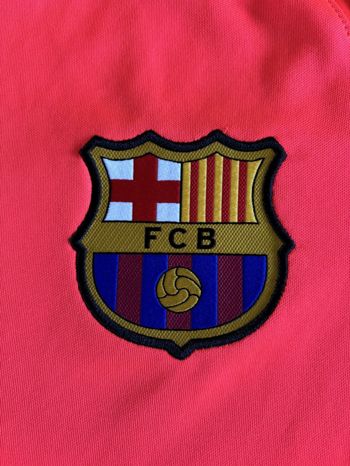 Nike Barcelona 2016/17 Nike Training Top Size US S / EU 44-46 / 1 - 3 Thumbnail