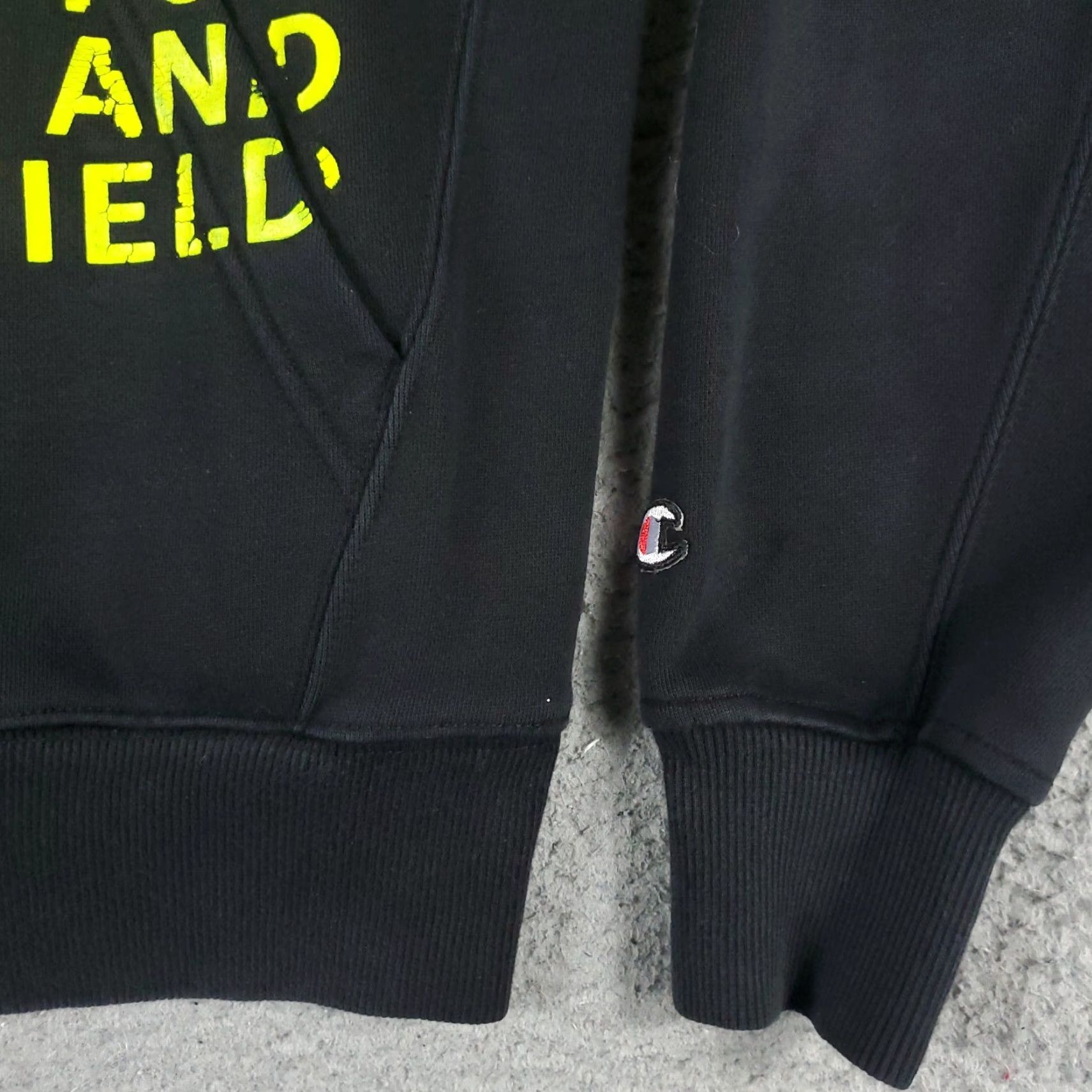 Champion Champion Hoodie Mens Small Black Pullover Casual Sweatshirt Size US S / EU 44-46 / 1 - 4 Thumbnail