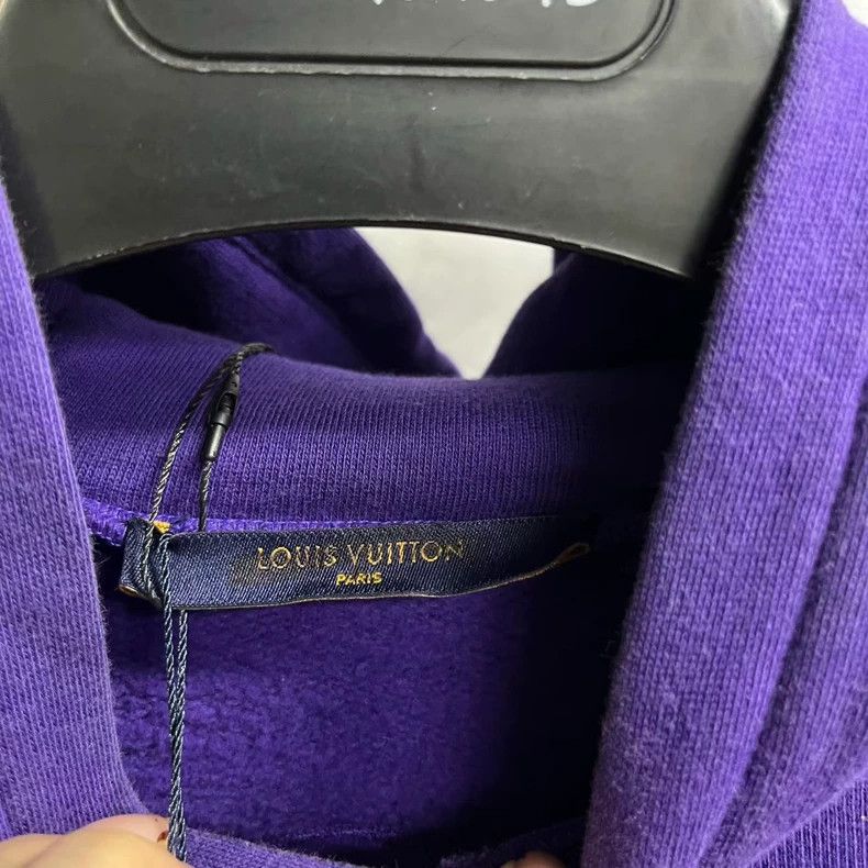 Louis Vuitton Louis Vuitton Purple embossed casual long-sleeve hooded sw Size US XXS / EU 40 - 2 Thumbnail