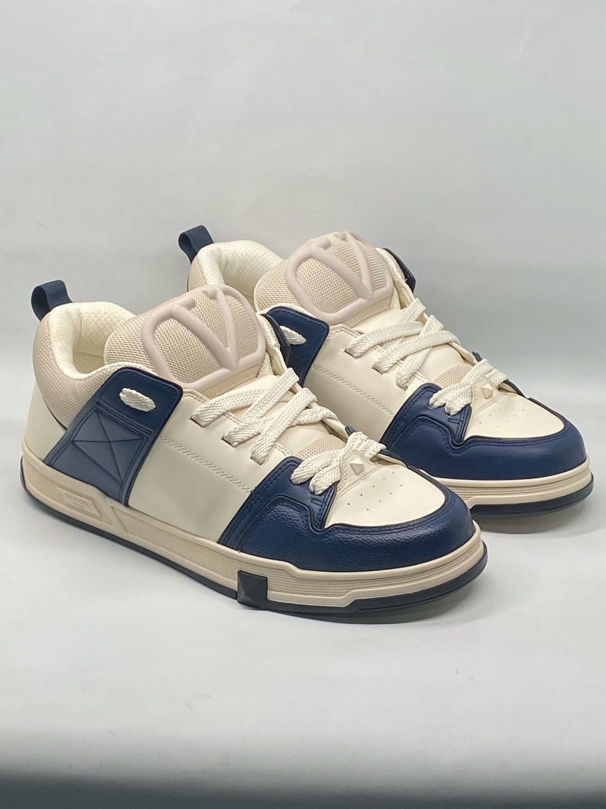 Valentino Valentino Garavani Leather Sneakers size 45/us size 12 Size US 12 / EU 45 - 1 Thumbnail