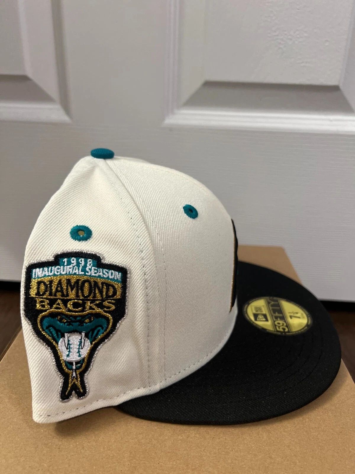 Hat Club Size 7 1/4 - Hat Club Exclusive Arizona Diamondbacks Tropics Size ONE SIZE - 2 Thumbnail