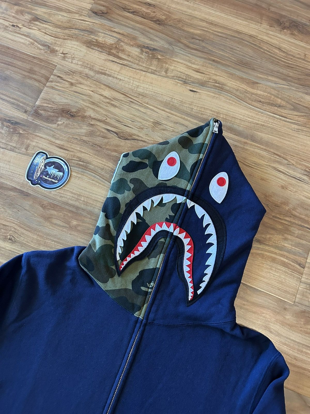 Bape Bape Navy/Green Camo Shark Full Zip Hoodie Size US XL / EU 56 / 4 - 4 Thumbnail