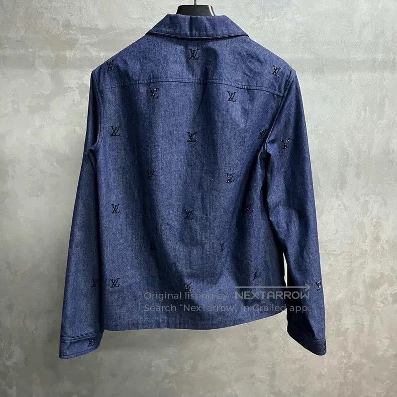 Louis Vuitton Louis Vuitton Blue Denim Logo Shirt. Size US S / EU 44-46 / 1 - 2 Thumbnail