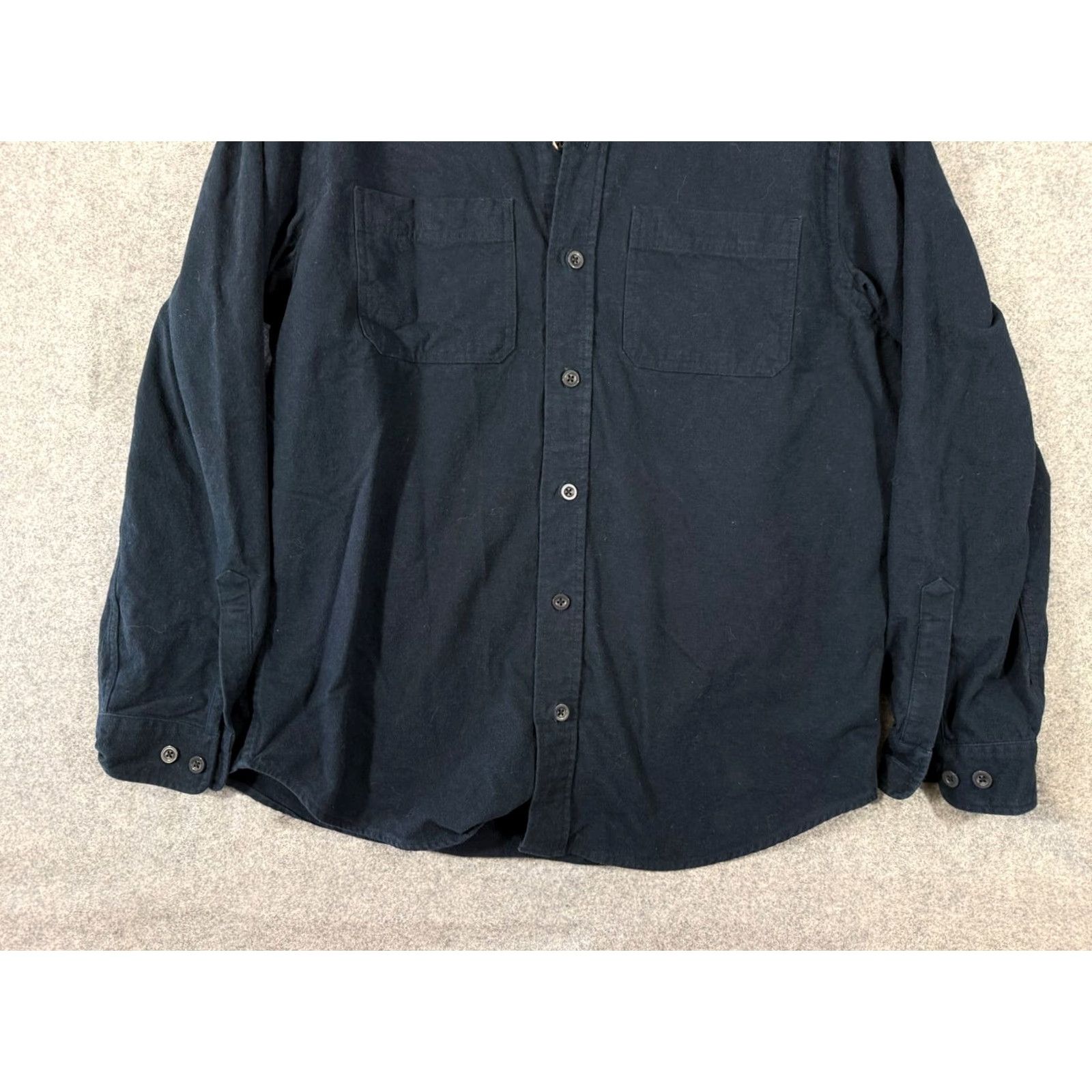 Vintage Woolrich Shirt Mens L Navy Blue Chamois Flannel Button Up Western Long Sleeve Pockets Regular Fit Casual Outdoor Western 100% Cotton Size US L / EU 52-54 / 3 - 4 Thumbnail