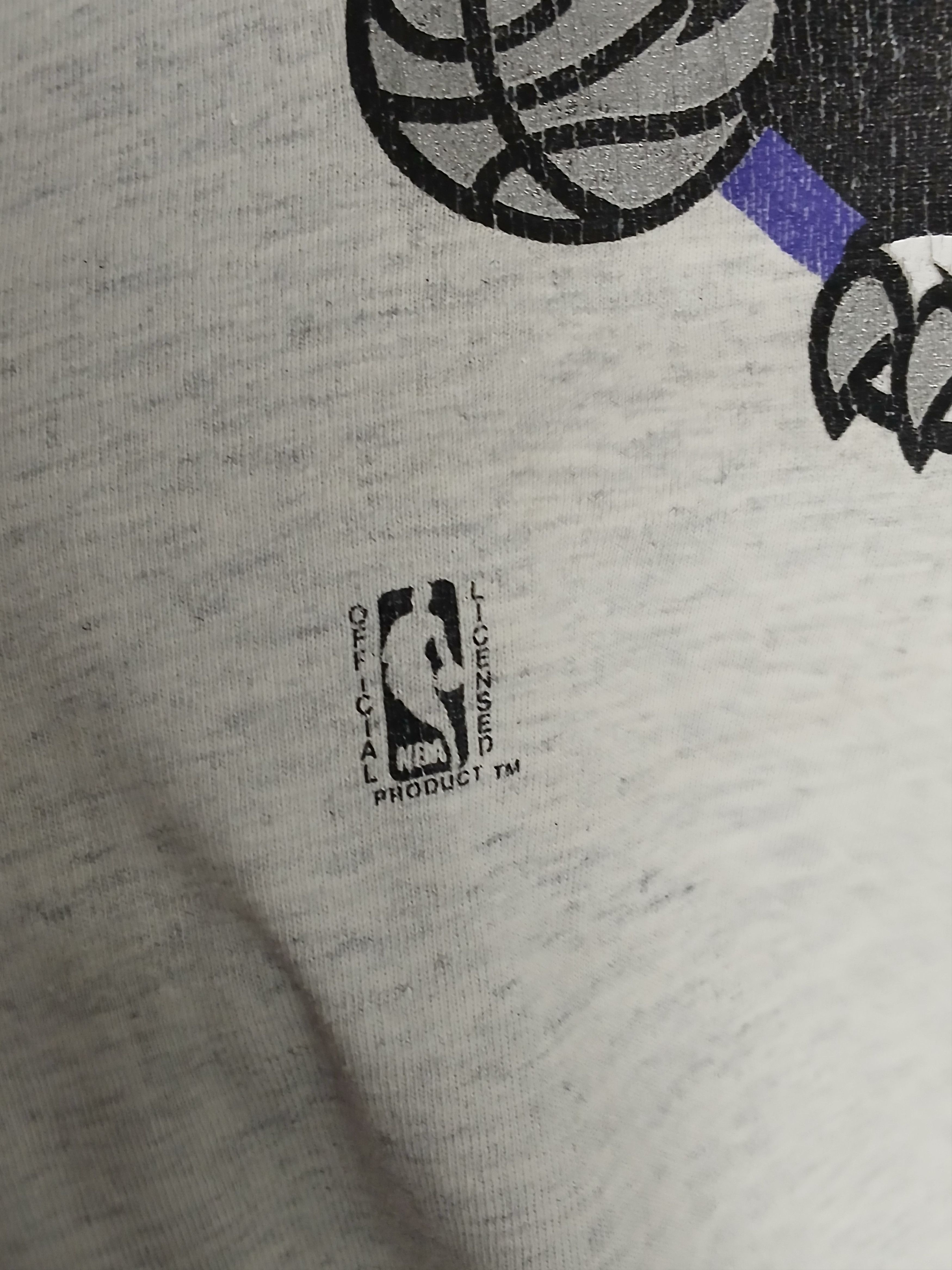 NBA × Vintage Vintage 1994 NBA Toronto Raptors Basketball T-Shirt Size US L / EU 52-54 / 3 - 5 Thumbnail