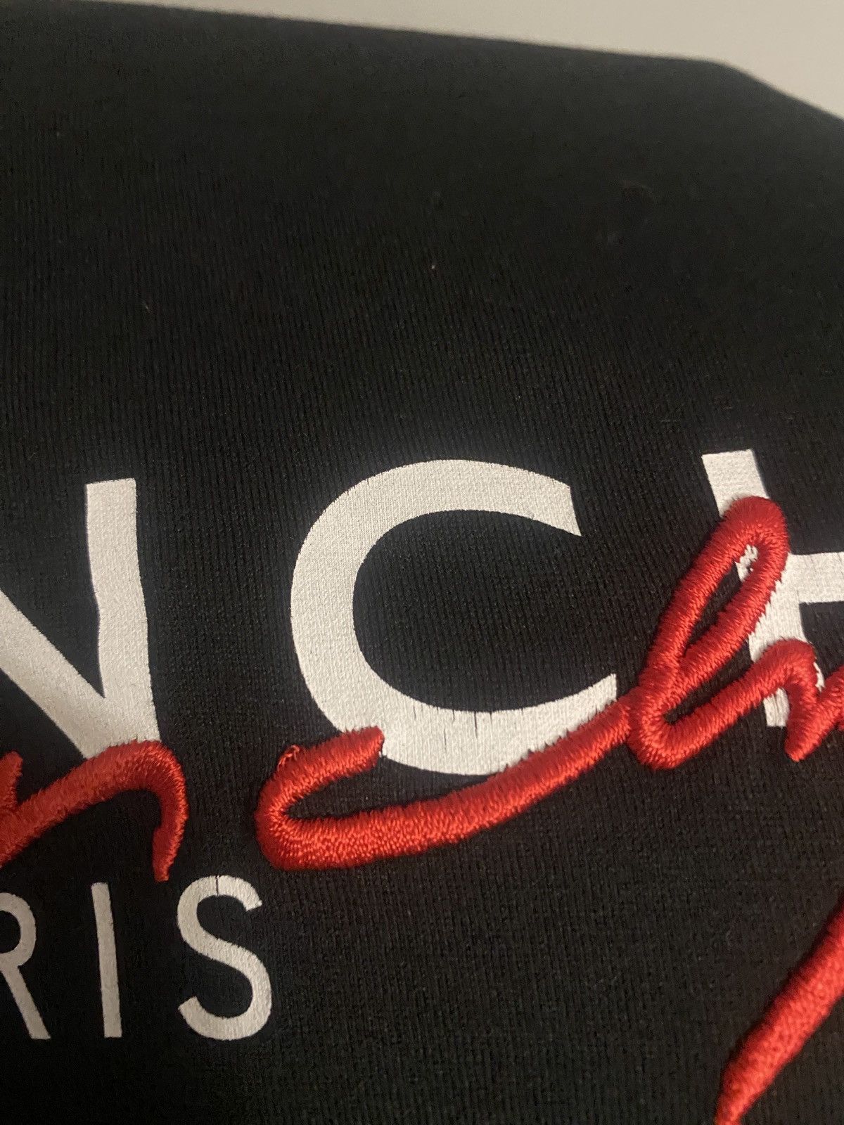 Givenchy Givenchy luxury Over-lay Logo T-shirt Size US XL / EU 56 / 4 - 8 Thumbnail